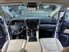 Toyota Vellfire Crown Hybrid 2.5L HV Luxury Edition - ფოტო 12