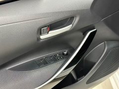 Toyota Corolla Hybrid 1.8H E-CVT Leading Edition - ფოტო 13