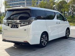 Toyota Vellfire Crown Hybrid 2.5L HV Luxury Edition - ფოტო 6