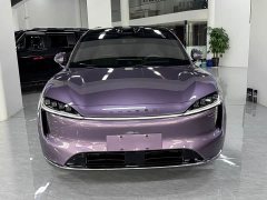 Luxeed Zhiji R7 Pure Electric 736km Ultra - ფოტო 3