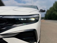 Hyundai Elantra 2023 1.5L CVT Luxury - ფოტო 10