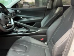 Hyundai Elantra 2023 1.5L CVT Luxury - ფოტო 14