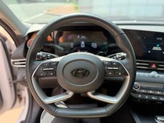 Hyundai Elantra 2023 1.5L CVT Luxury - ფოტო 19