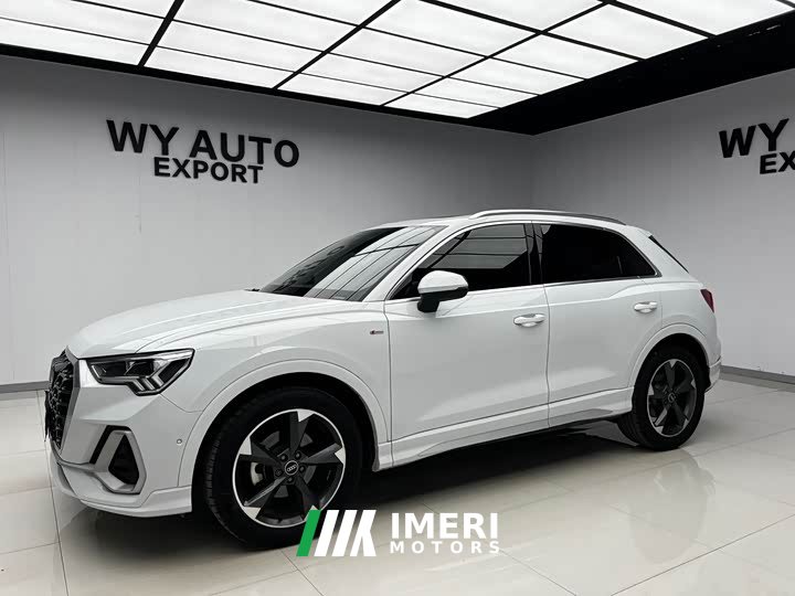Audi Q3 35 TFSI Fashion Dynamic