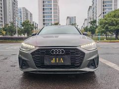 Audi A4 Avant 40 TFSI Luxury Version - ფოტო 2