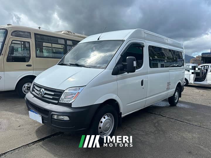 New Journey V80 2.5T Model6 Model7