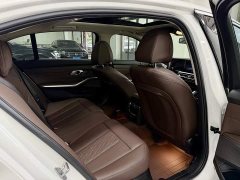 BMW 3 Series 320Li M Sport Package - ფოტო 13