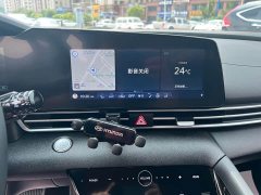 Hyundai Elantra 1.5L CVT Luxury - ფოტო 7