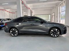 Audi A3 Facelift A3L Limousine 35 TFSI Fashion Sport - ფოტო 4