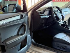 Skoda Superb TSI280 DSG Prestige - ფოტო 14
