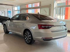 Skoda Superb TSI280 DSG Prestige - ფოტო 7