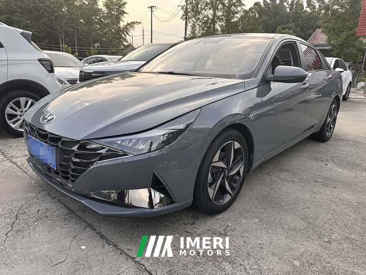 Hyundai Elantra 2022 1.5L CVT Luxury - ავტომობილი ჩინეთიდან