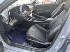 Hyundai Elantra 2022 1.5L CVT Luxury - ფოტო 10