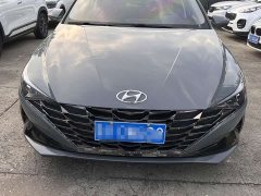 Hyundai Elantra 2022 1.5L CVT Luxury - ფოტო 2
