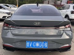 Hyundai Elantra 2022 1.5L CVT Luxury - ფოტო 5