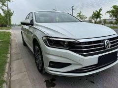 Volkswagen Jetta 200TSI DSGFashion Edition - ფოტო 3