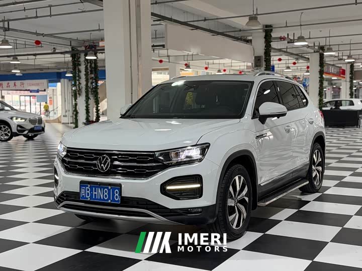 Volkswagen Taos 280TSI FWD Luxury Smart Connected Edition - ავტომობილი ჩინეთიდან