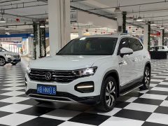 Volkswagen Taos 280TSI FWD Luxury Smart Connected Edition - ფოტო 1