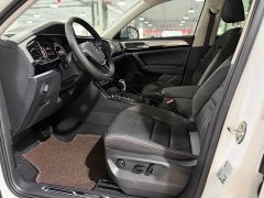 Volkswagen Taos 280TSI FWD Luxury Smart Connected Edition - ფოტო 4