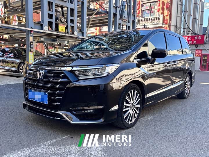 Honda Odyssey 2022 2.0L e:HEV Luxury - ავტომობილი ჩინეთიდან