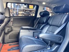 Honda Odyssey 2022 2.0L e:HEV Luxury - ფოტო 6