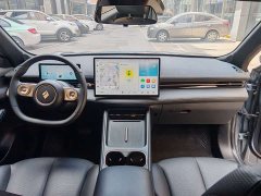 Baojun Yunhai 140km Plug-in Hybrid - ფოტო 9