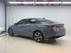 Hyundai Elantra 2022 1.5L CVT Luxury - ფოტო 6