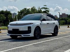 Li Auto L6 Pro - ფოტო 1