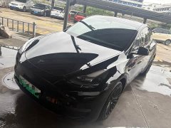 Tesla Model Y Standard Range RWD - ფოტო 1