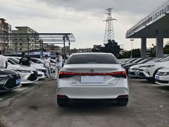 Toyota Avalon Hybrid 2.0L Luxury - ფოტო 5