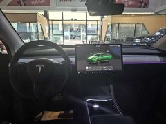 Tesla Model Y Rear-Wheel Drive - ფოტო 8