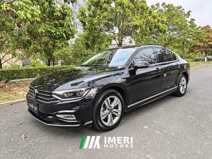 Volkswagen Magotan 2023 2 Million Units Anniversary Edition 280TSI DSG Comfort - ავტომობილი ჩინეთიდან