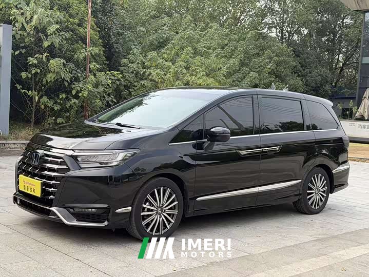 Honda Odyssey 2022 2.0L e:HEV Luxury - ავტომობილი ჩინეთიდან