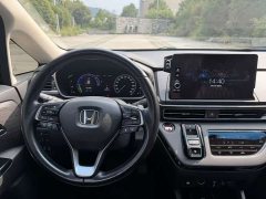 Honda Odyssey 2022 2.0L e:HEV Luxury - ფოტო 13