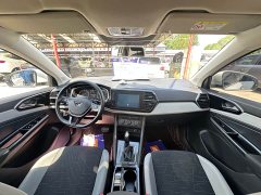 Volkswagen Jetta VS5 280TSI Automatic Entry-Level - ფოტო 4