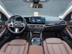 BMW 3 Series 320Li M Sport Package - ფოტო 16