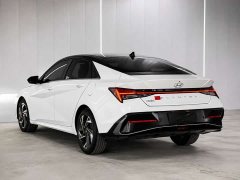 Hyundai Elantra 1.5L CVT Luxury - ფოტო 6