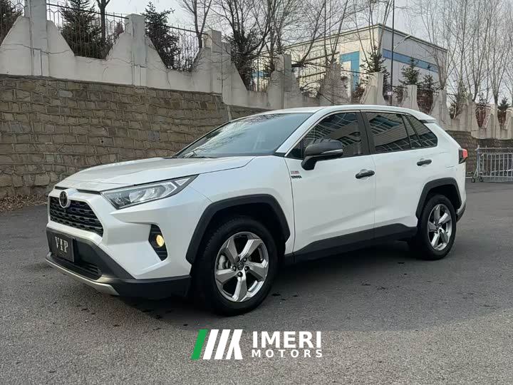 Toyota RAV4 2.0L CVT AWD Fashion Plus Edition