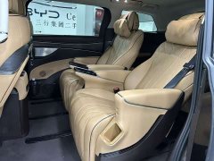 Denza BYD Denza D9 DM-i 1050 Premium - ფოტო 10
