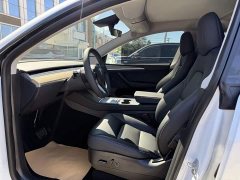 Tesla Model Y Long Range All-Wheel Drive - ფოტო 4