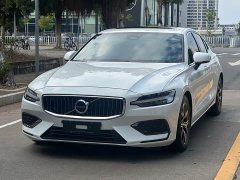 Volvo S60 B4 Smart Luxury Edition - ფოტო 1