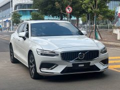 Volvo S60 B4 Smart Luxury Edition - ფოტო 3