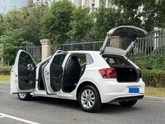Volkswagen Polo Plus 1.5L Automatic Colorful Tech Edition - ფოტო 4