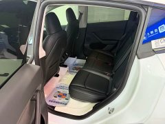 Tesla Model Y Long Range All-Wheel Drive - ფოტო 9