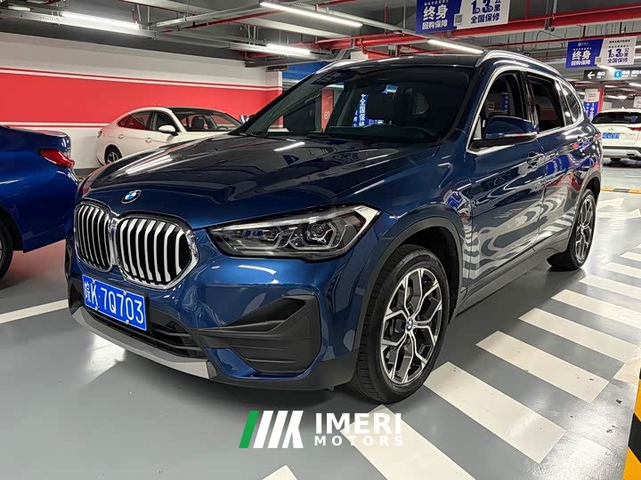 BMW X1 sDrive25Li Leading Edition