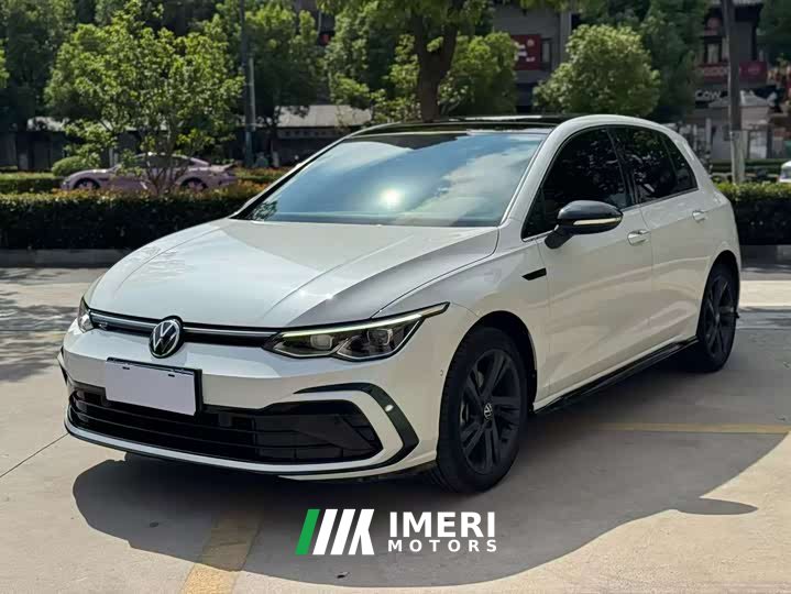 Volkswagen Golf 2023 280TSI DSG R-Line - ავტომობილი ჩინეთიდან