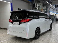 Toyota Alphard Hybrid 2.5L Premium Edition - ფოტო 11