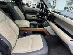 Land Rover Defender 110 P400 X - ფოტო 10