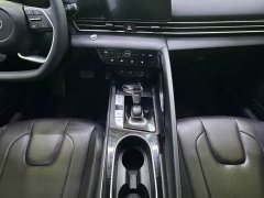 Hyundai Elantra 2022 1.5L CVT Luxury - ფოტო 17