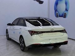 Hyundai Elantra 2022 1.5L CVT Luxury - ფოტო 6